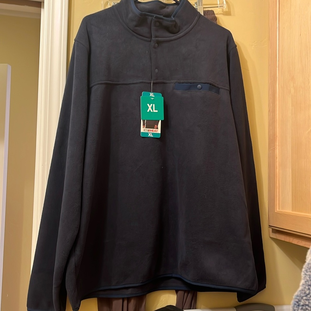 Brand new fleece pullover